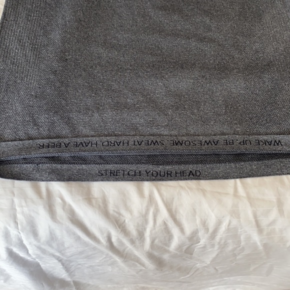 Lululemon Metal Vent Long Sleeve - Picture 6 of 7